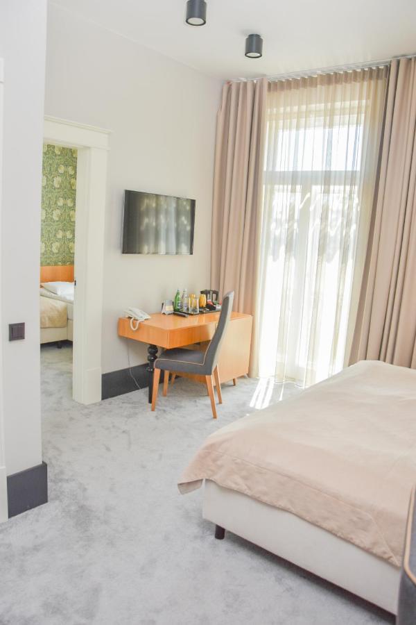 Hotel Nihil Novi Radom Eksteriør bilde